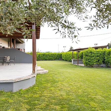 Countryside Luxury *
